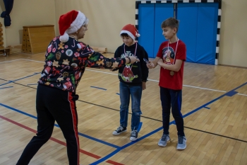 Mikołajki - Turniej Dwójek Siatkarskich - dekoracja (7)