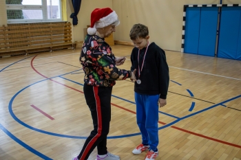 Mikołajki - Turniej Dwójek Siatkarskich - dekoracja (9)