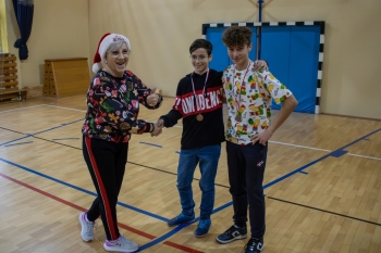 Mikołajki - Turniej Dwójek Siatkarskich - dekoracja (18)