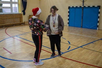 Mikołajki - Turniej Dwójek Siatkarskich - dekoracja (26)